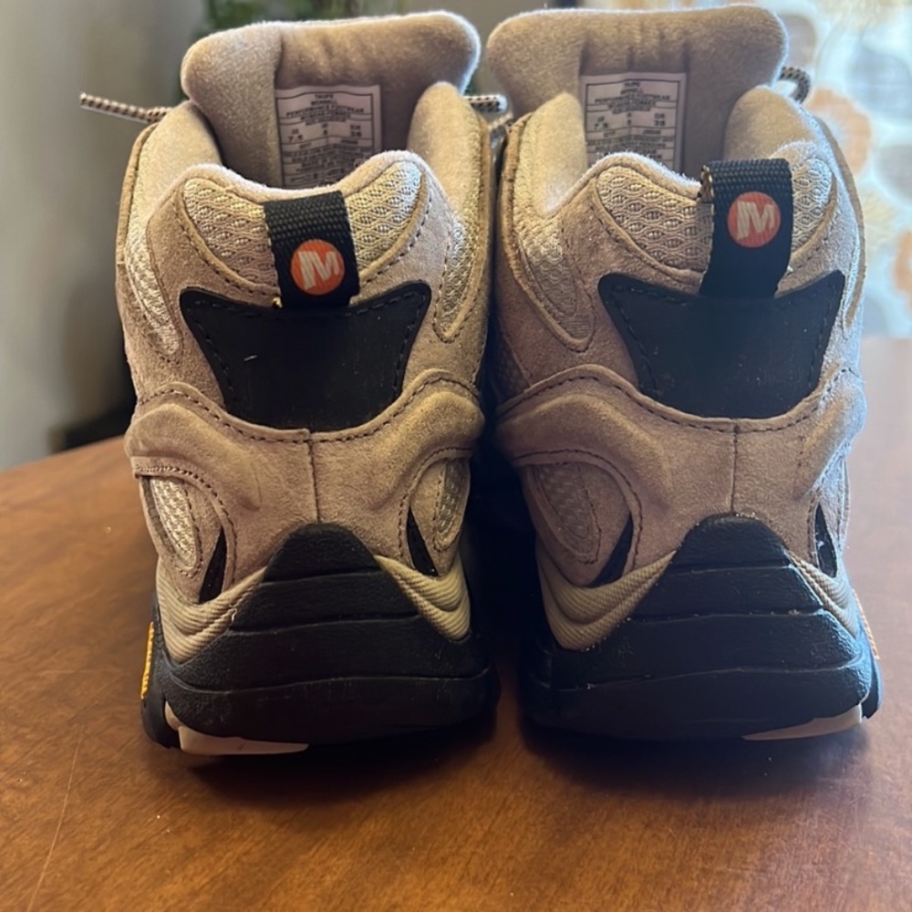 Merrell Women's Moab 2 Hiking Boots size 7.5 M - Picture 4 of 13